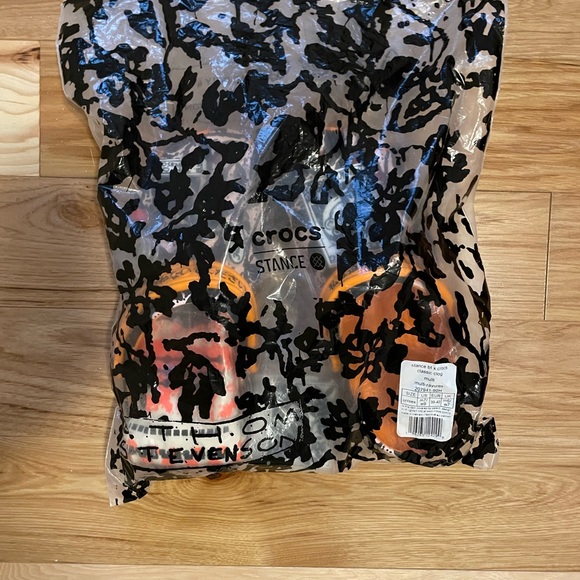 B.Thom Stevenson x CROCS Collab with matching Stance socks! ALL NWT M 7 / W 9